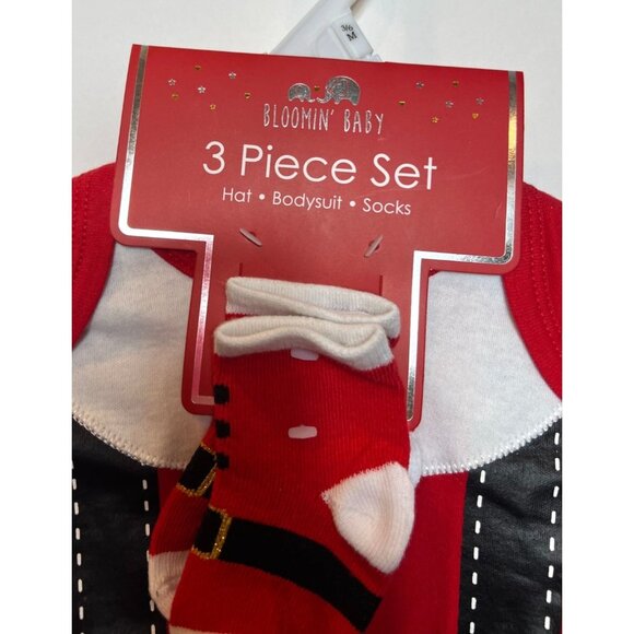 Bloomin Baby 3-Piece Santa Outfit Set Bodysuit Hat & Socks 3-6M Red/White NWT - Picture 5 of 5
